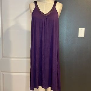 Plum color dress 📦 (10-L)